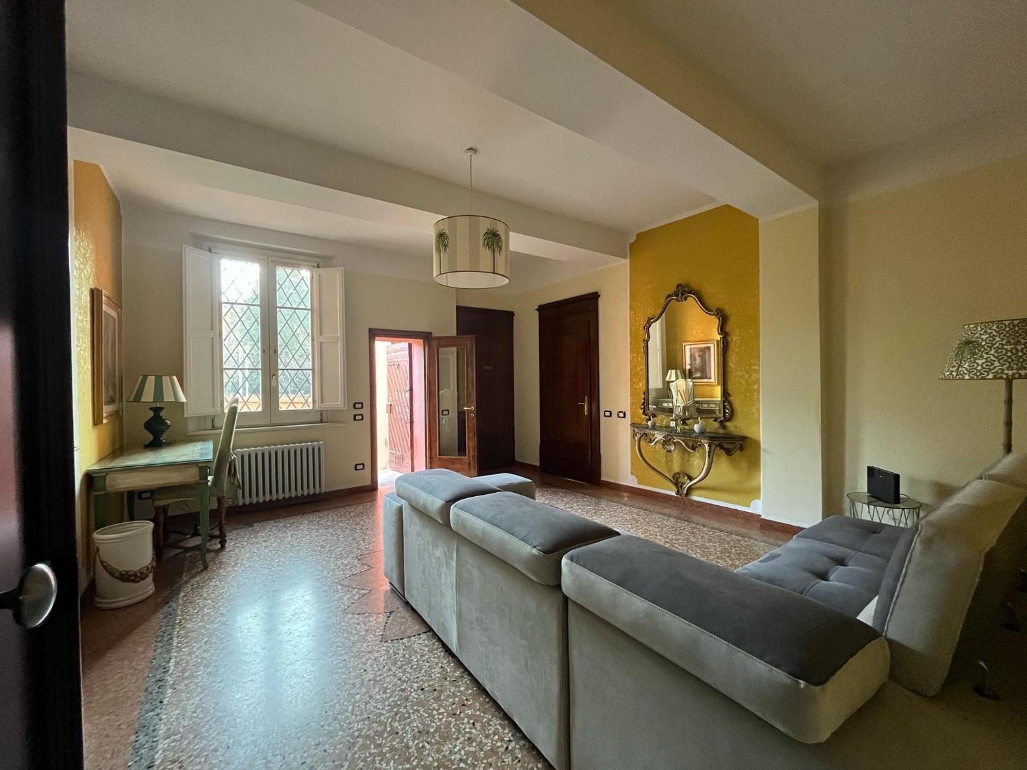 Ferienwohnung Saragozza Flat & Secret Garden Bologna Exterior foto